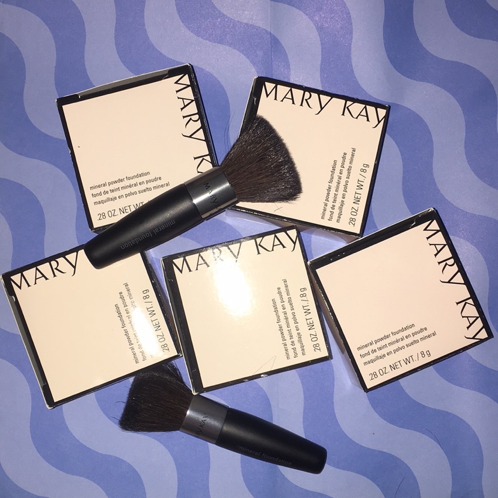 Mark Kay Mineral Foundation Powder
